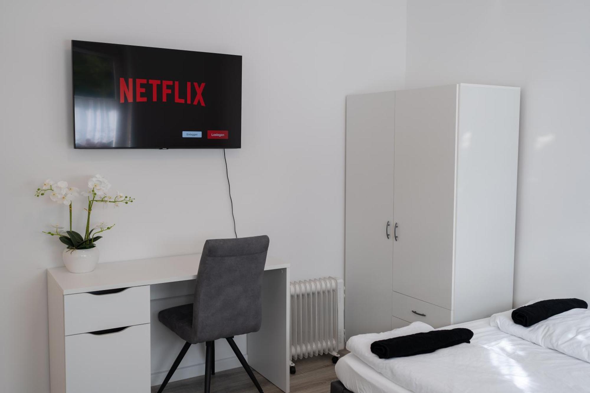 Apartment Business 5